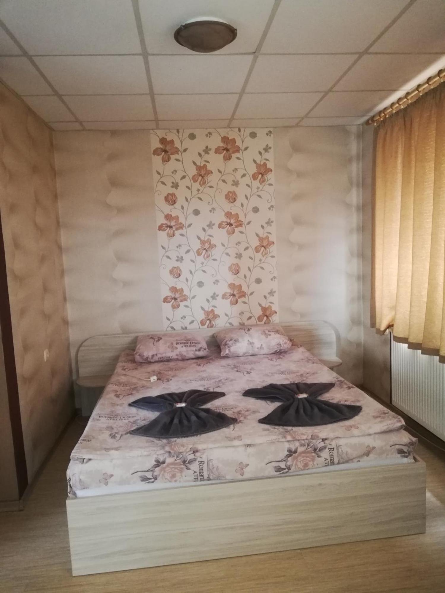 Хотелски Комплекс Родина Mizara Kamer foto